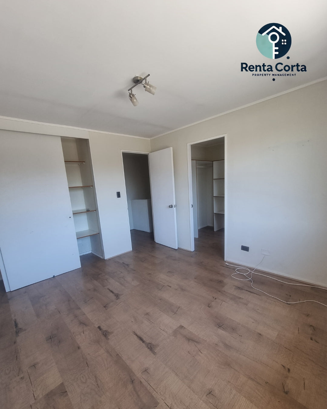 Casa Con Piscina Y Máxima Seguridad En Condominio Privado en Lampa
