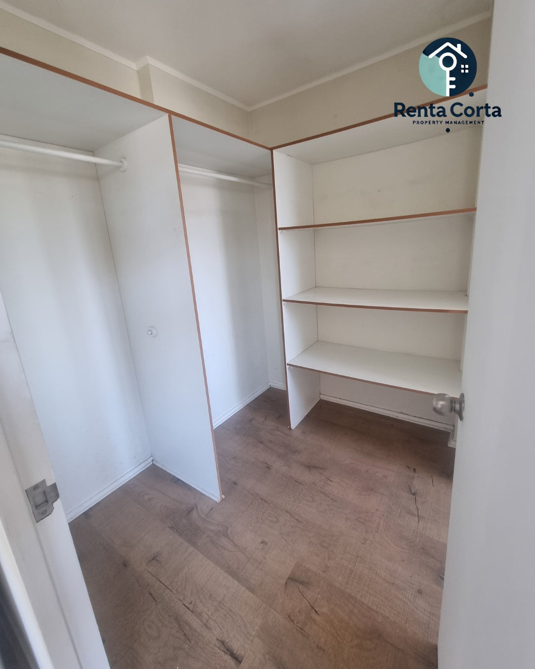 Casa Con Piscina Y Máxima Seguridad En Condominio Privado en Lampa